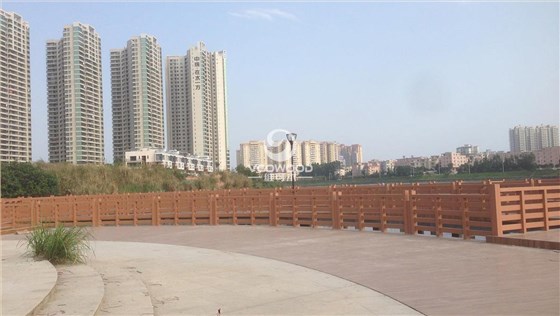 广东阳江独田水库木塑栈道 (1)