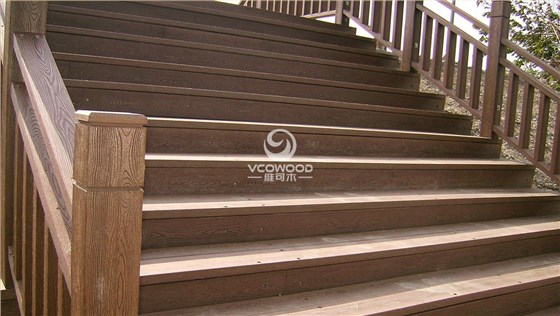 大石鼻山步道纳米木护栏 (2)