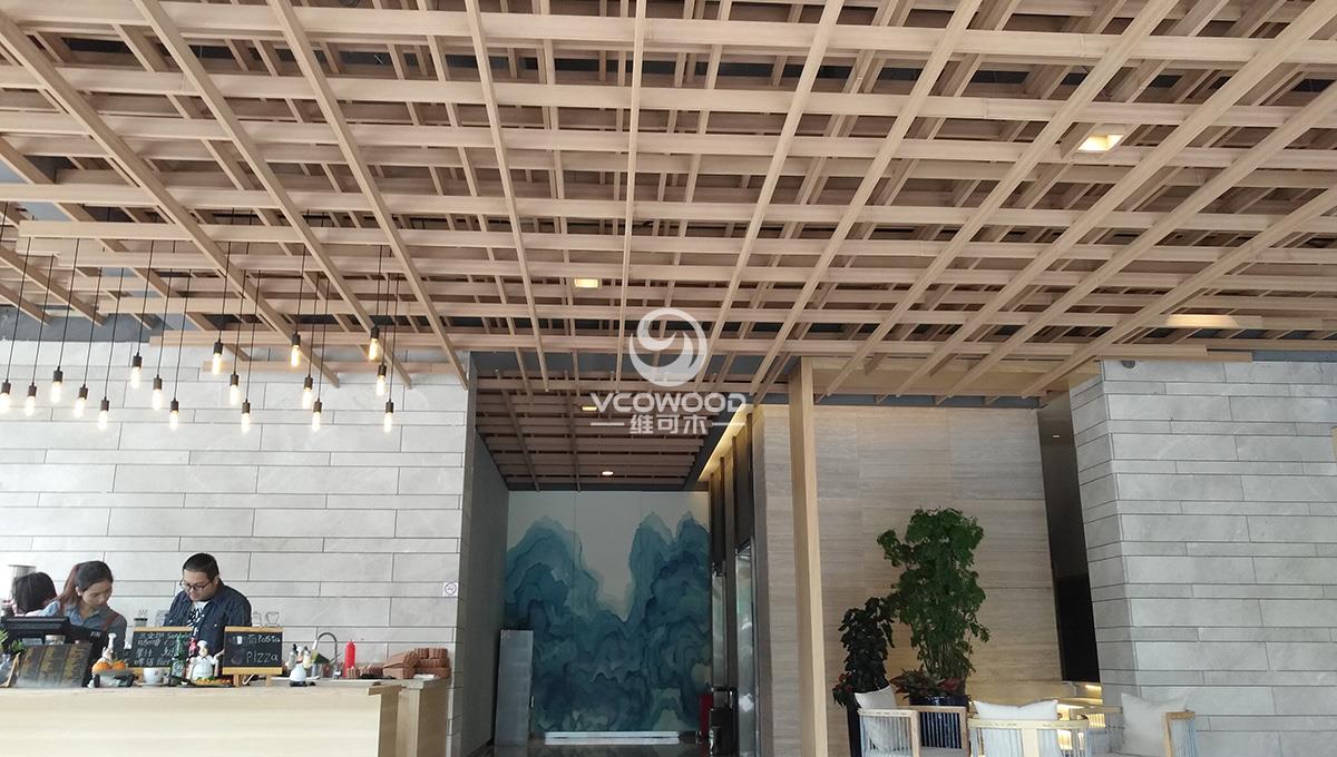 深圳尚美水晶酒店精装绿可木吊顶 (1)