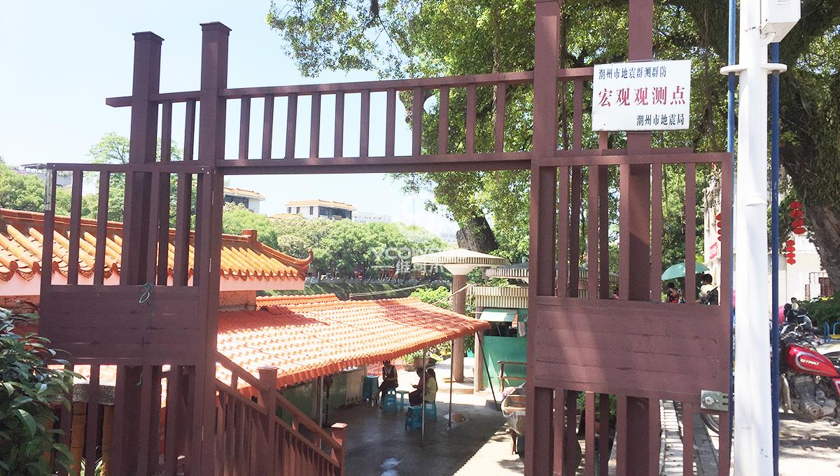 潮州西湖公园木塑护栏 (5)